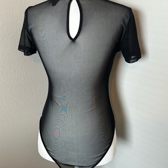 Mesh blouse - Picture 2 of 2